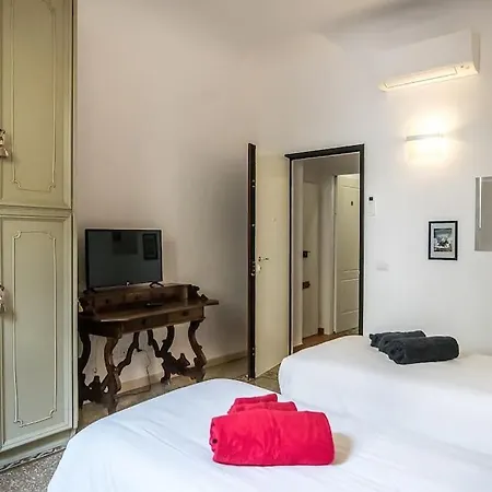 아파트 Beautiful Flat In Center